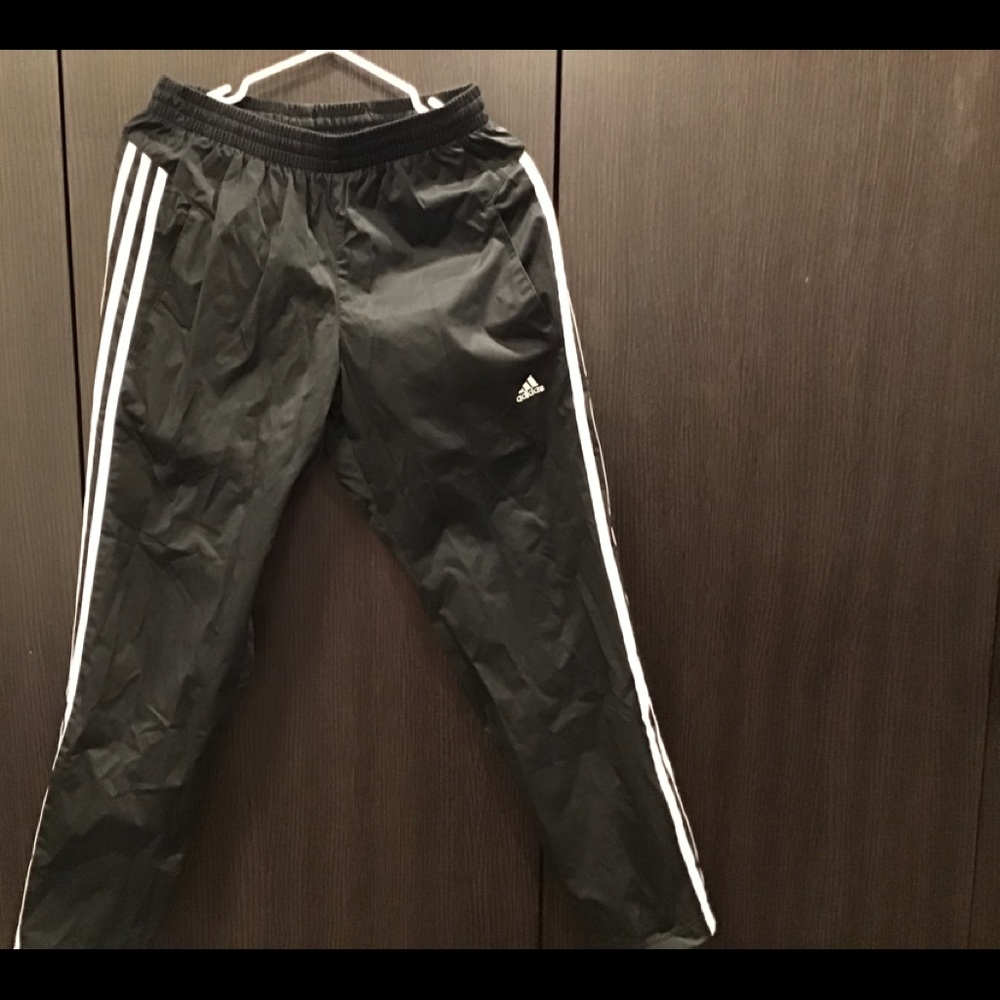 Adidas sweat pant, unisex, small size